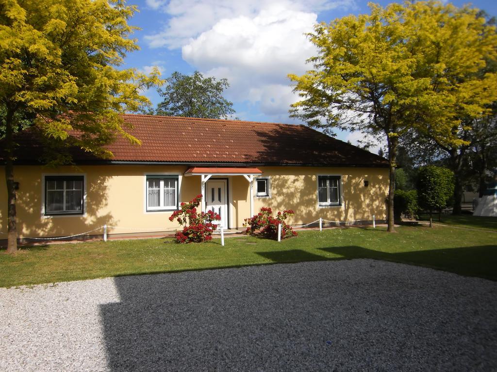 Ferienanlage Seehof Krumpendorf Exterior foto